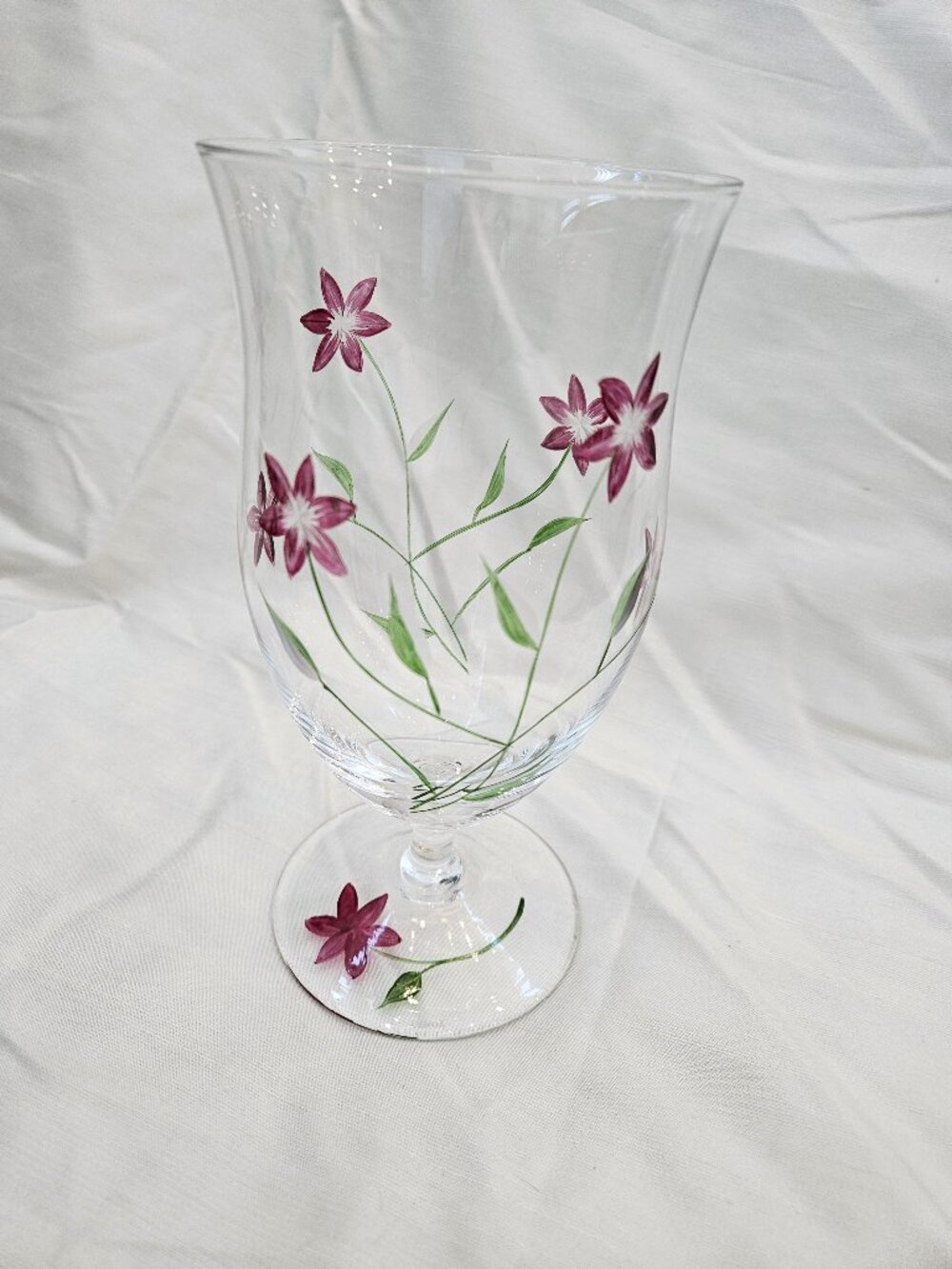 Set of 4 Grandmacore Whimsical Floral Glasses (Estate sale)